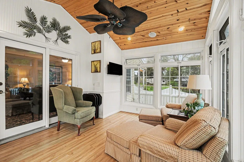 4961 Beechwood Drive Hope Township, MI 49046