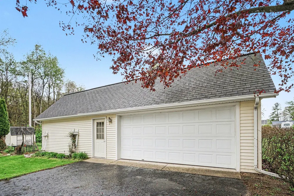 4961 Beechwood Drive Hope Township, MI 49046