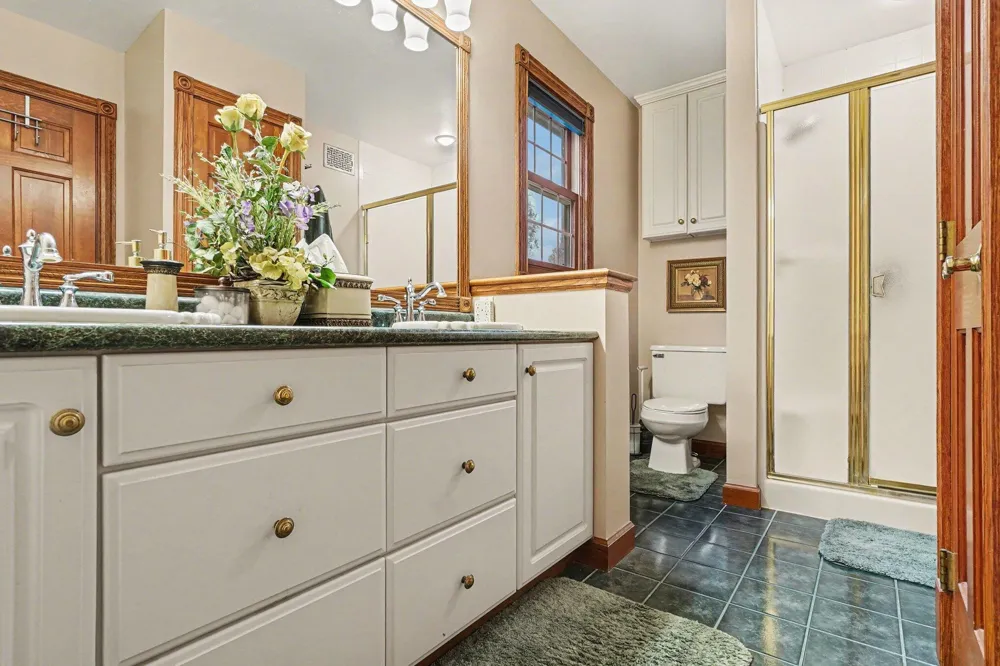 4961 Beechwood Drive Hope Township, MI 49046