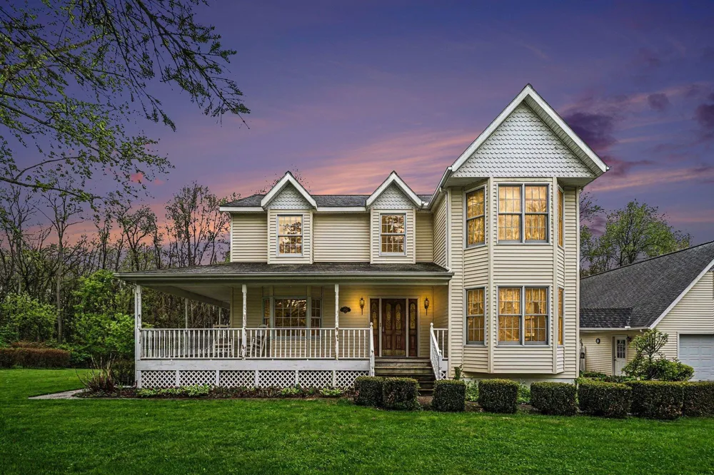 4961 Beechwood Drive Hope Township, MI 49046