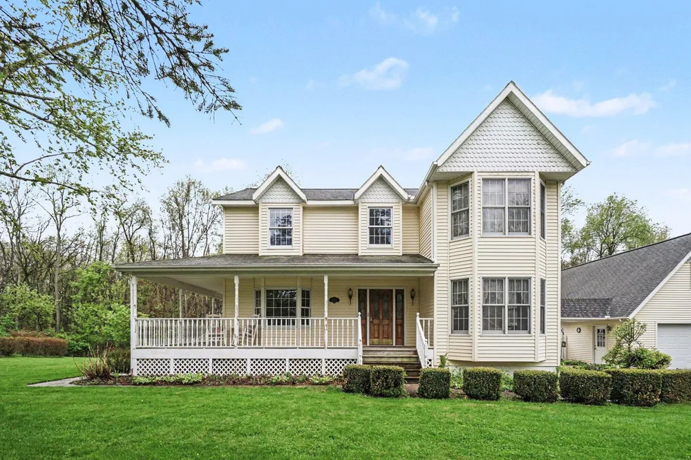 4961 Beechwood Drive Hope Township, MI 49046