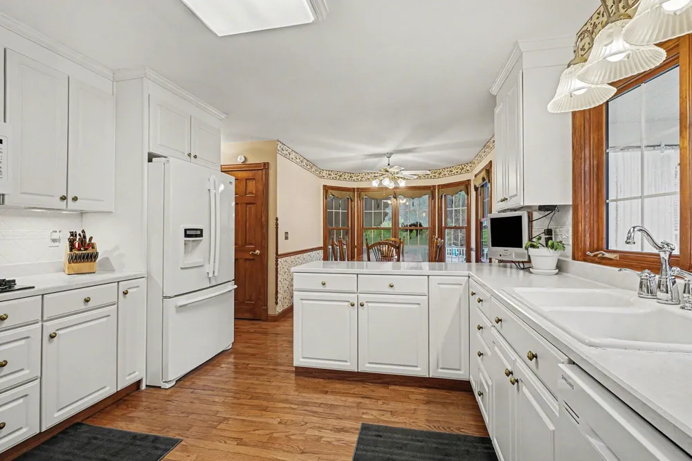 4961 Beechwood Drive Hope Township, MI 49046