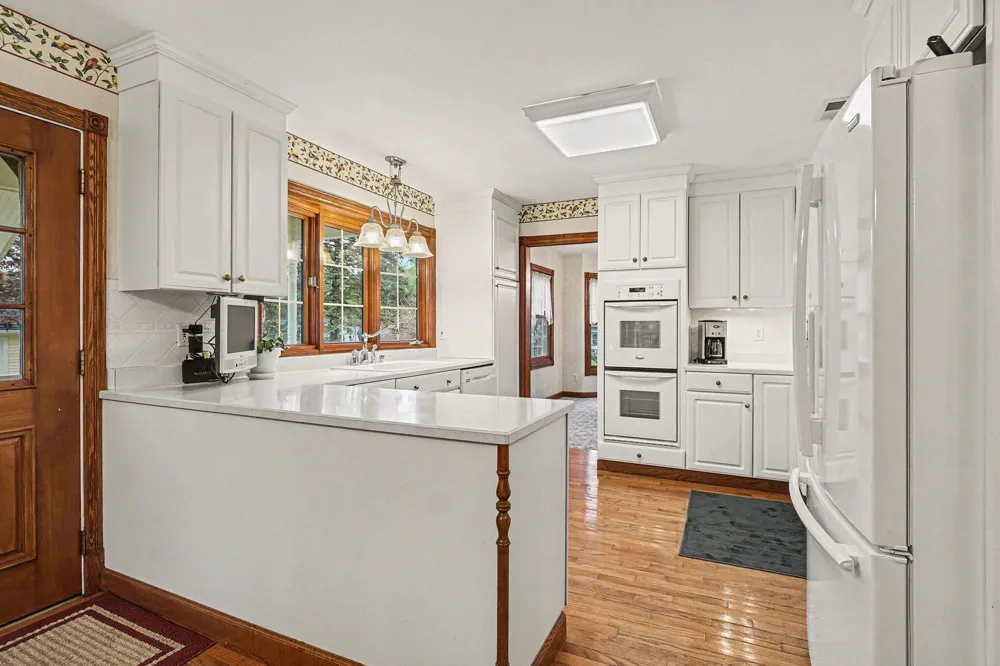4961 Beechwood Drive Hope Township, MI 49046