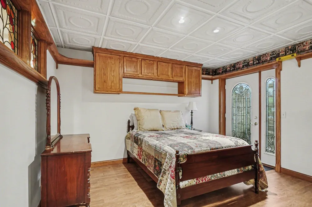 4961 Beechwood Drive Hope Township, MI 49046