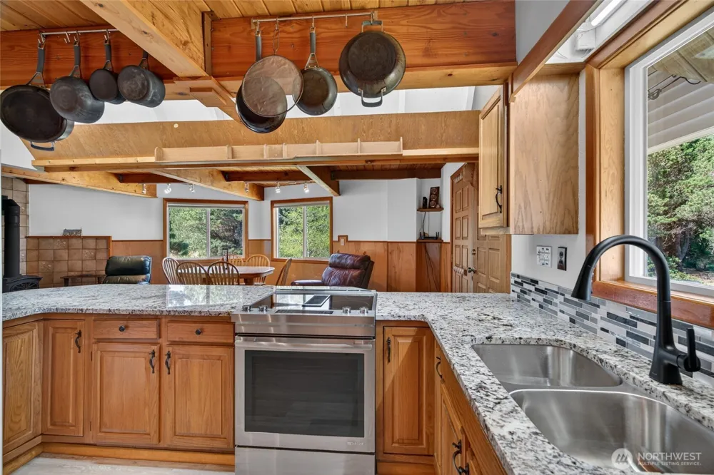 1200 232nd Lane Ocean Park, WA 98640