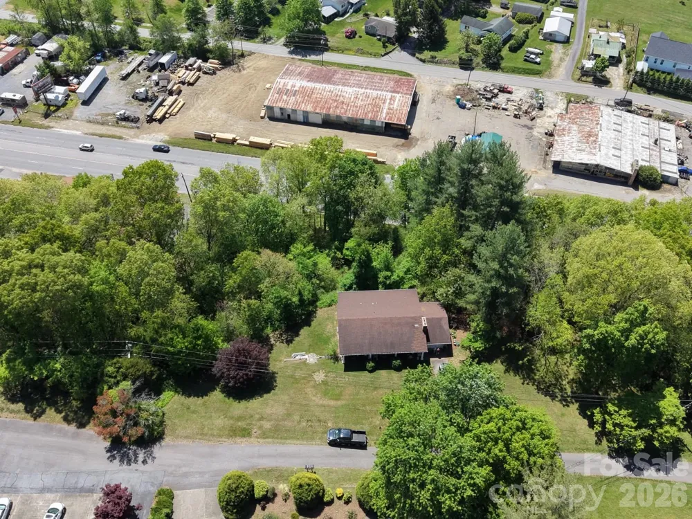 70 Winchester Drive Waynesville, NC 28785