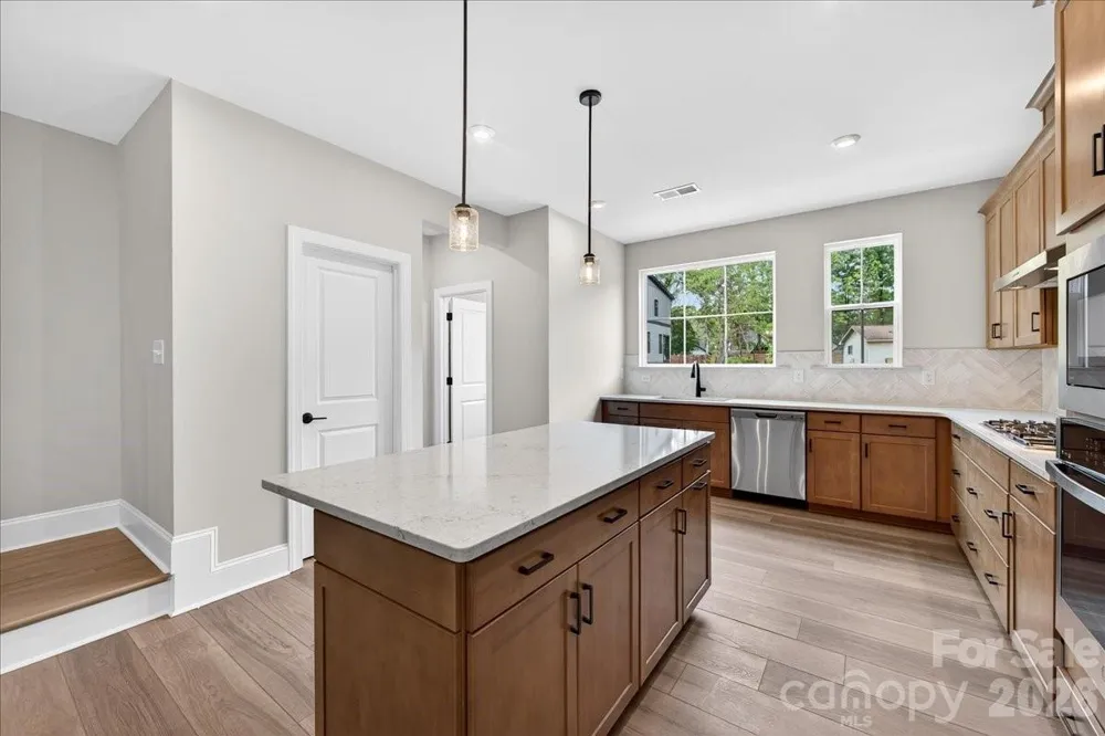 420 Old Town Village Road Waxhaw, NC 28173
