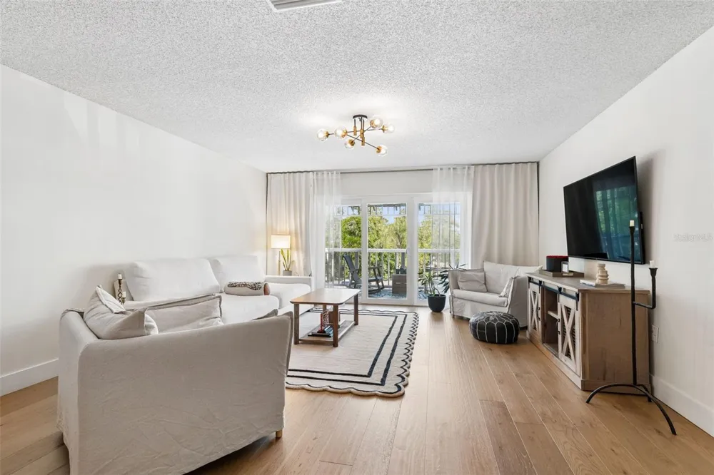 2599 DOLLY BAY DRIVE #302 Palm Harbor, FL 34684