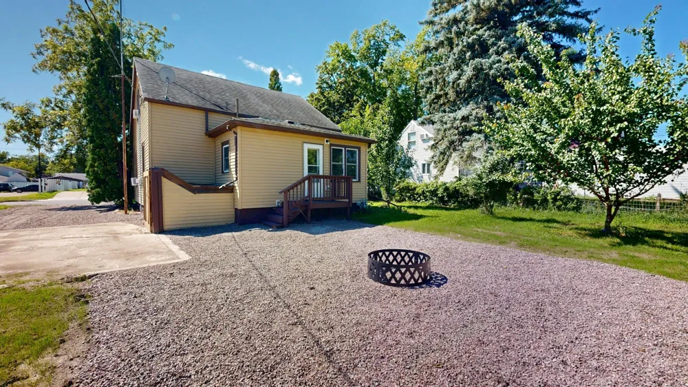 447 E Schlieman Avenue Appleton, MN 56208