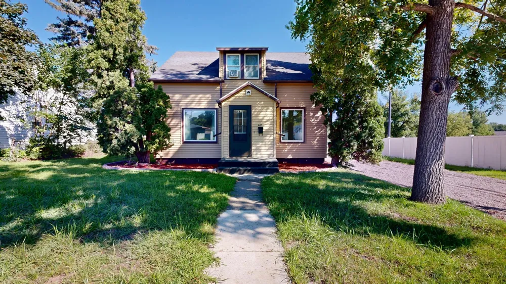 447 E Schlieman Avenue Appleton, MN 56208
