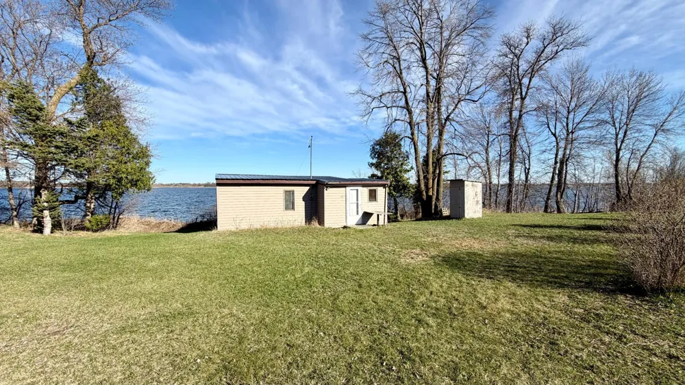 22993 330th Avenue Underwood, MN 56586