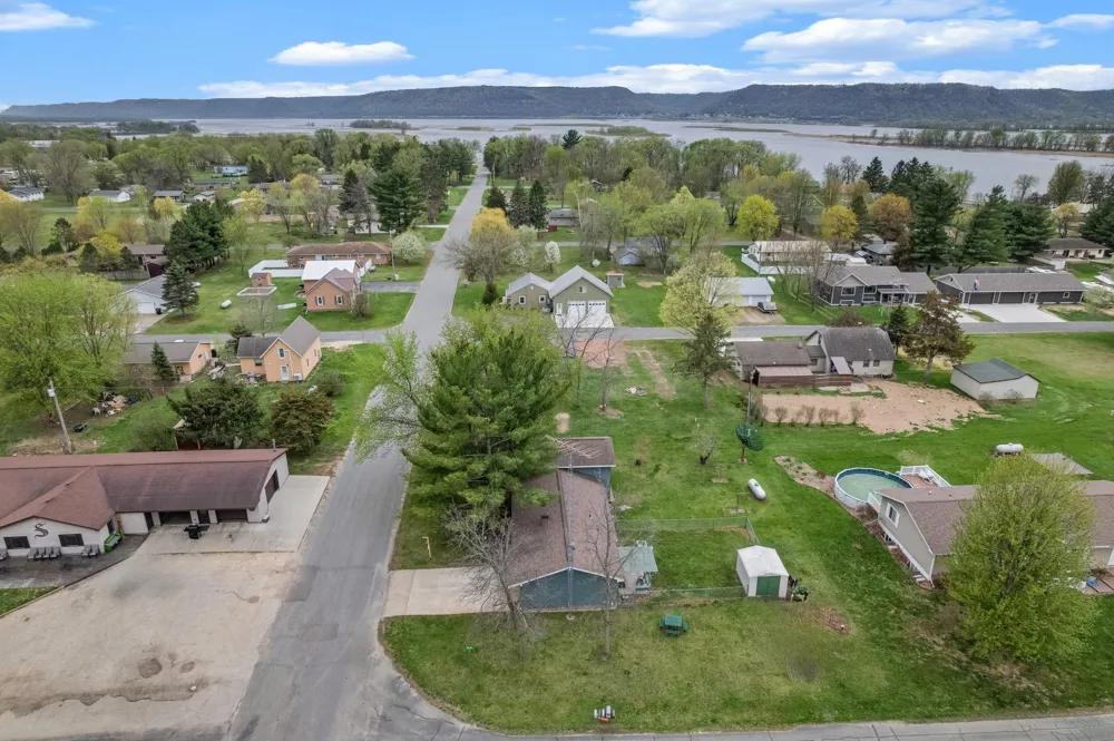 526 S Herman Street Buffalo City, WI 54622