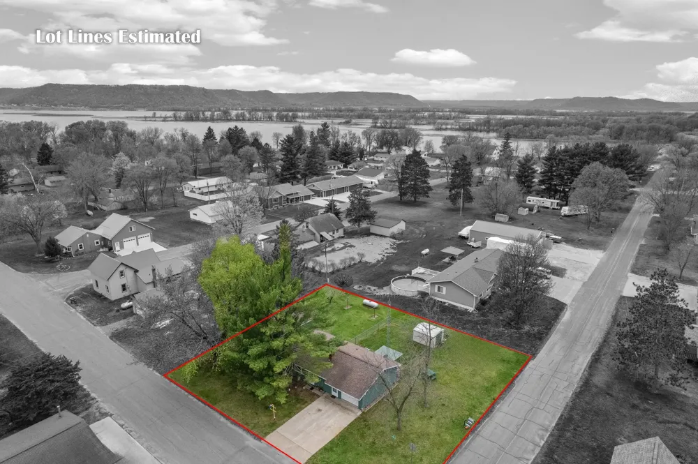 526 S Herman Street Buffalo City, WI 54622
