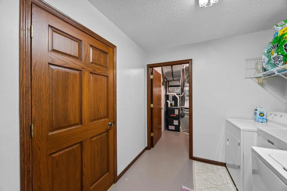 5538 County Road 6 SW Howard Lake, MN 55349