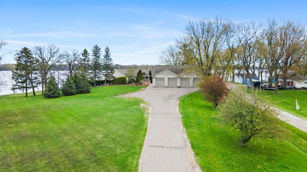 5538 County Road 6 SW Howard Lake, MN 55349