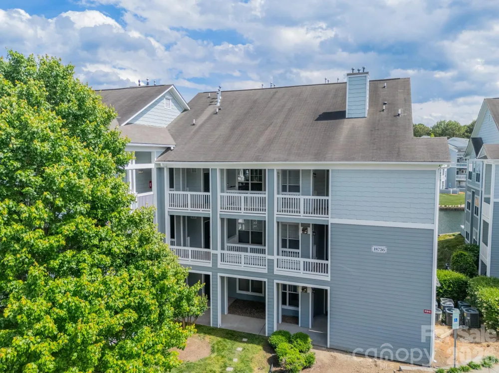 18736 Nautical Drive #305 Cornelius, NC 28031
