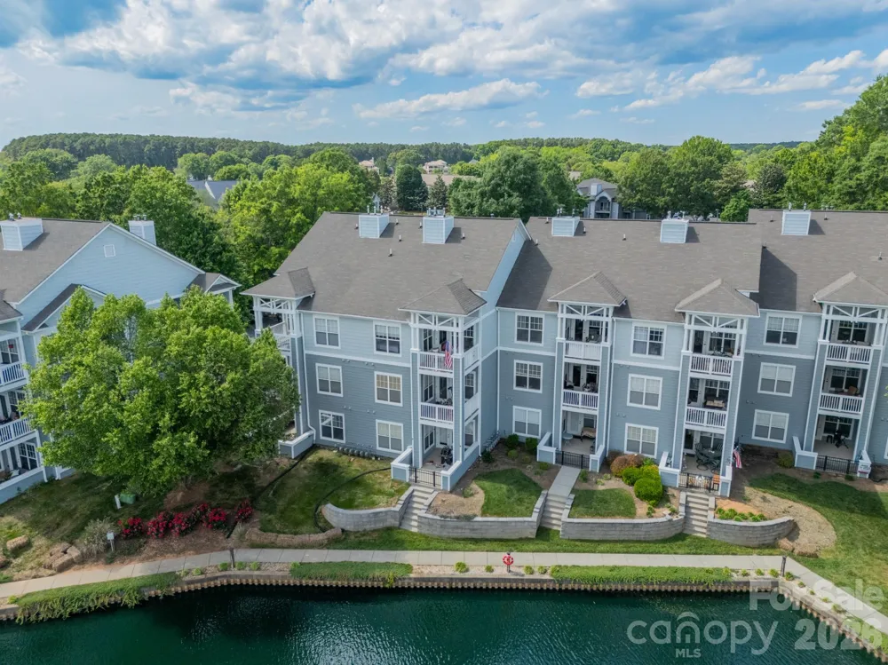 18736 Nautical Drive #305 Cornelius, NC 28031