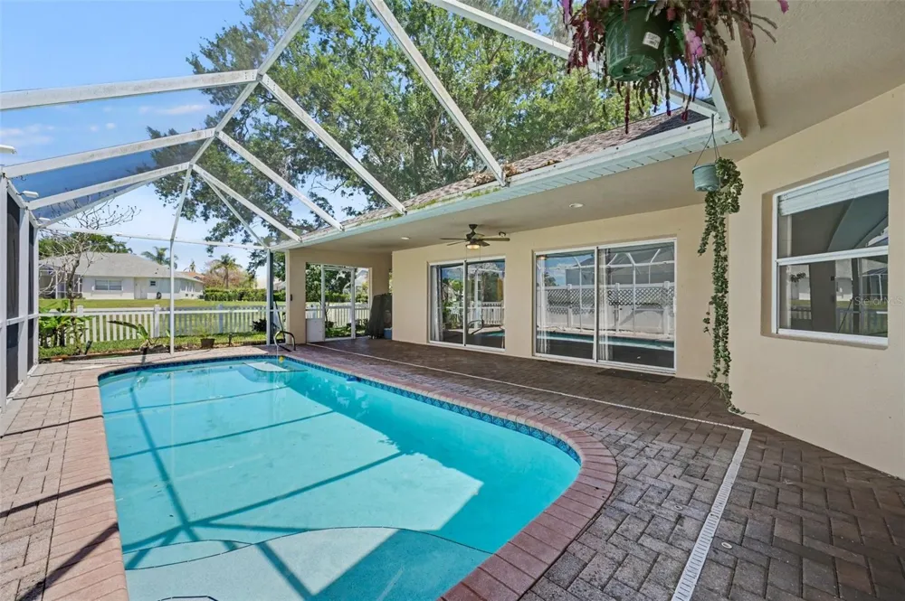 3621 TIPPERARY DRIVE Merritt Island, FL 32953