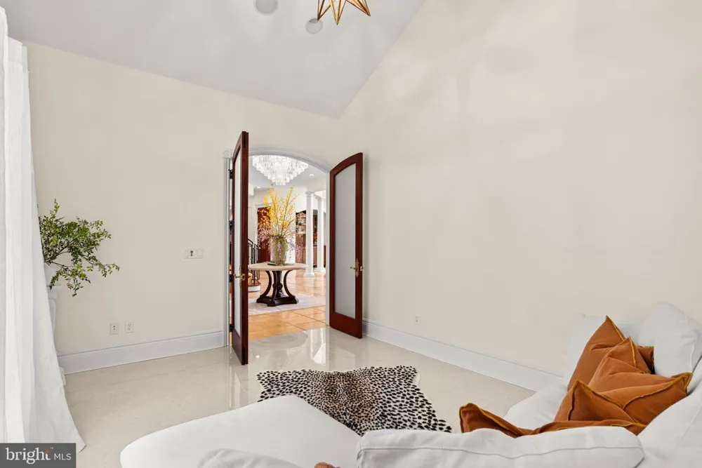 740 HAMPTON COURT Harrisburg, PA 17112