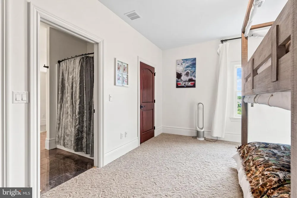740 HAMPTON COURT Harrisburg, PA 17112