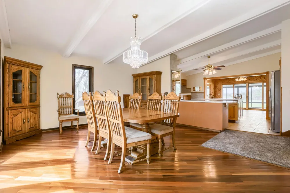 5696 170th Street Hugo, MN 55038
