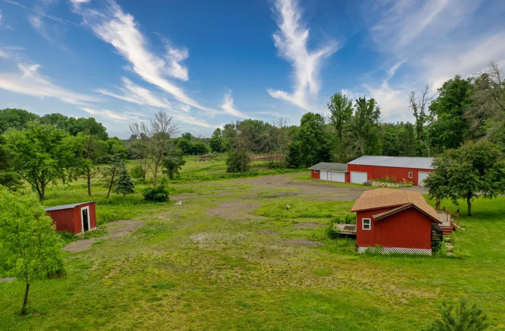 5696 170th Street Hugo, MN 55038