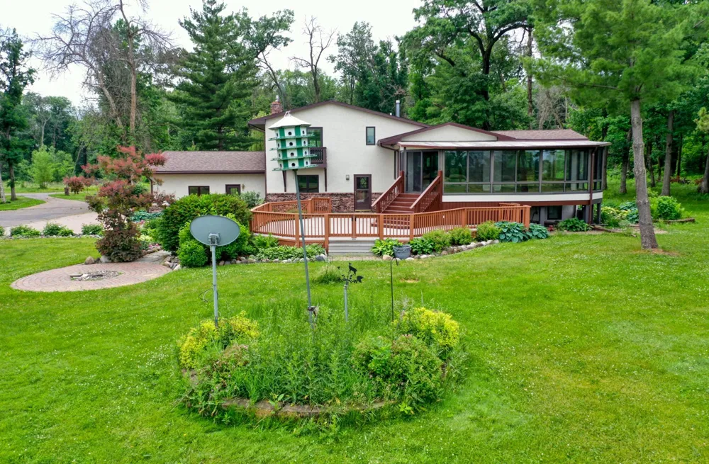 5696 170th Street Hugo, MN 55038