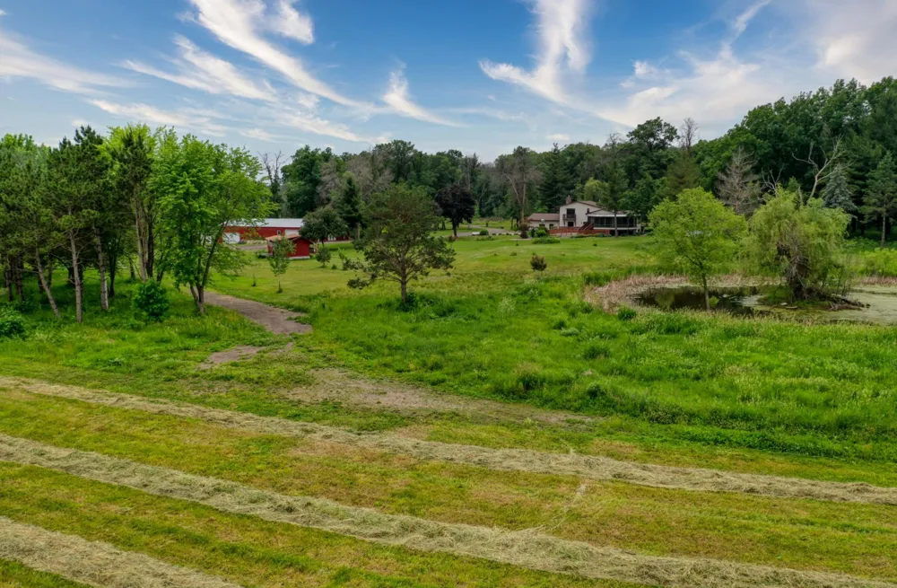 5696 170th Street Hugo, MN 55038