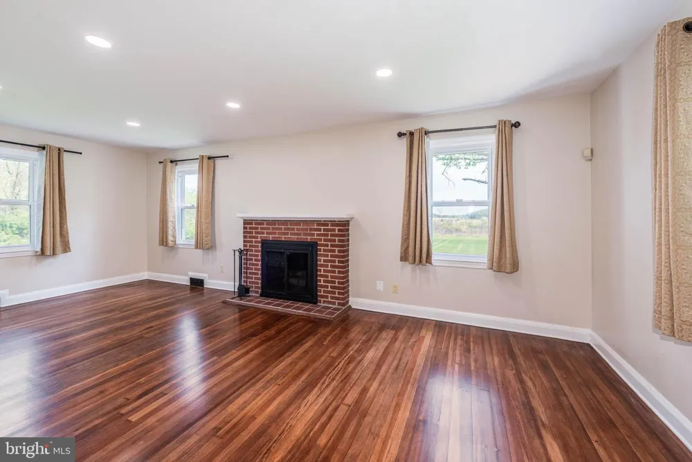 2705 SPRING HILL ROAD Owings Mills, MD 21117