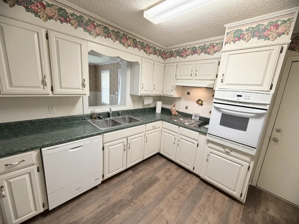 360 General Forrest Dr Bruceton, TN 38317