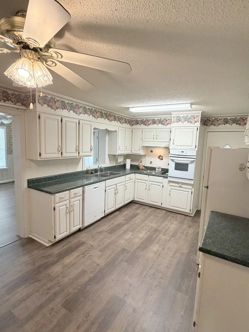 360 General Forrest Dr Bruceton, TN 38317