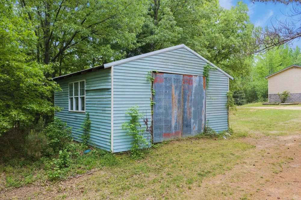 2827 Chapel Hill Rd Mc Kenzie, TN 38201