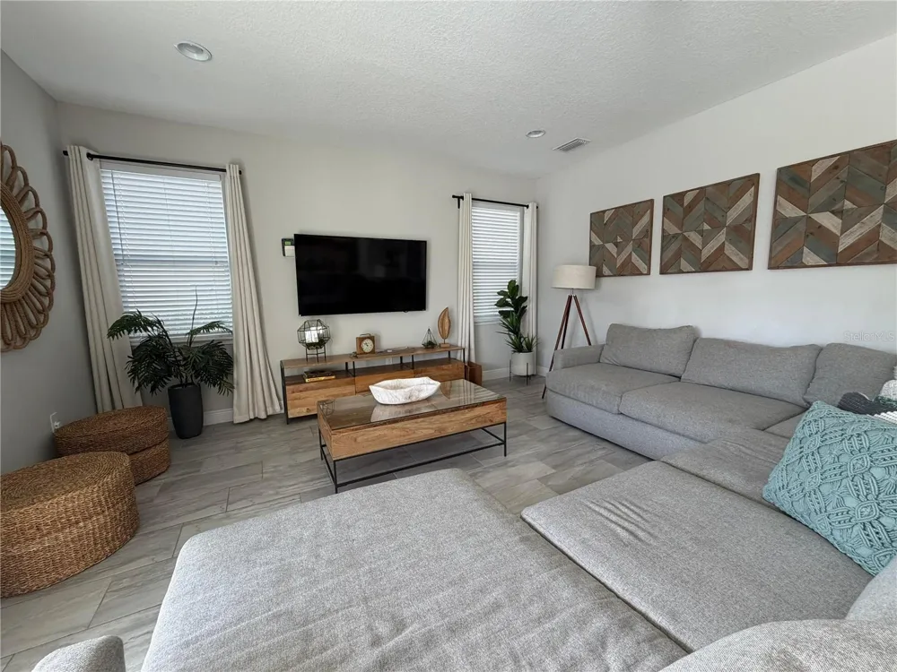7676 FAIRFAX DRIVE Kissimmee, FL 34747