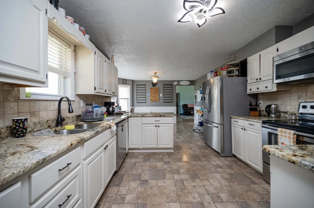 226 Summertrace Rd Hohenwald, TN 38462