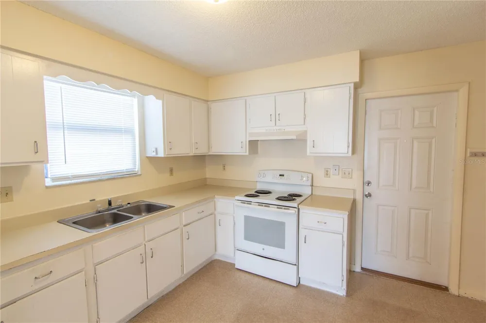 709 MOSLEY ROAD Lake Alfred, FL 33850