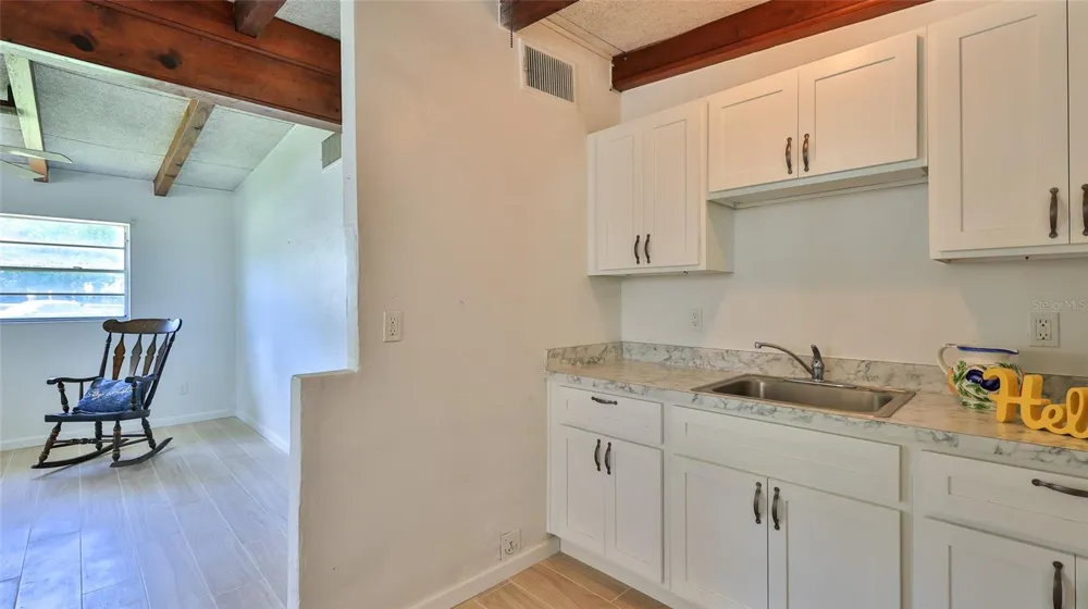 536 DOROTHY AVENUE Daytona Beach, FL 32117