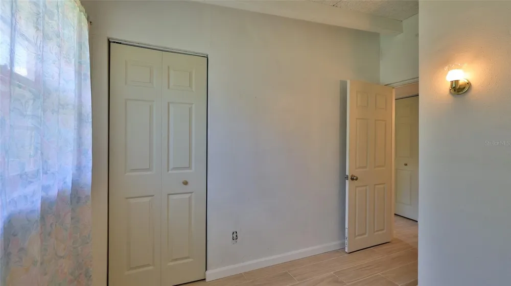 536 DOROTHY AVENUE Daytona Beach, FL 32117