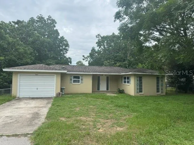 12 SPRING LOOP ocala, FL 34472