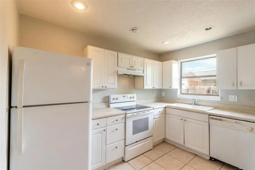 632 LPGA BOULEVARD #B Daytona Beach, FL 32117