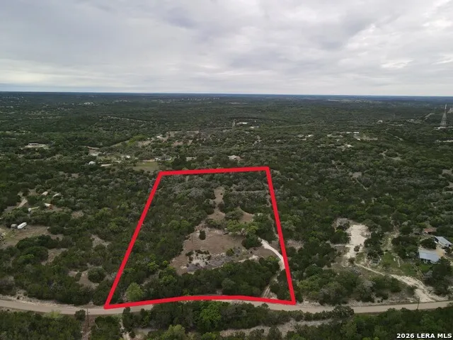 196 DINGLEY VIEW DR Kerrville, TX 78028