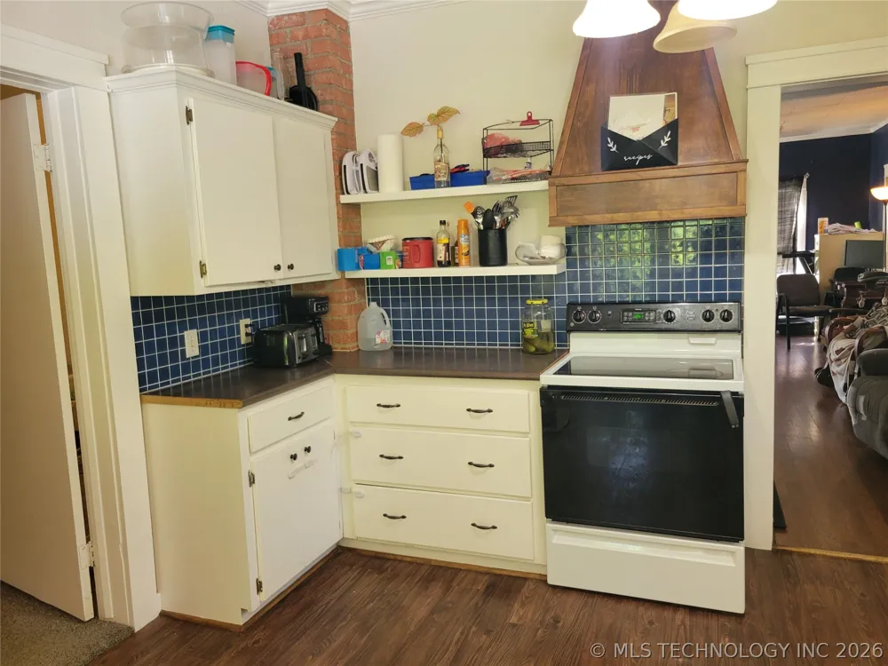 1024 S Belmont Ada, OK 74820