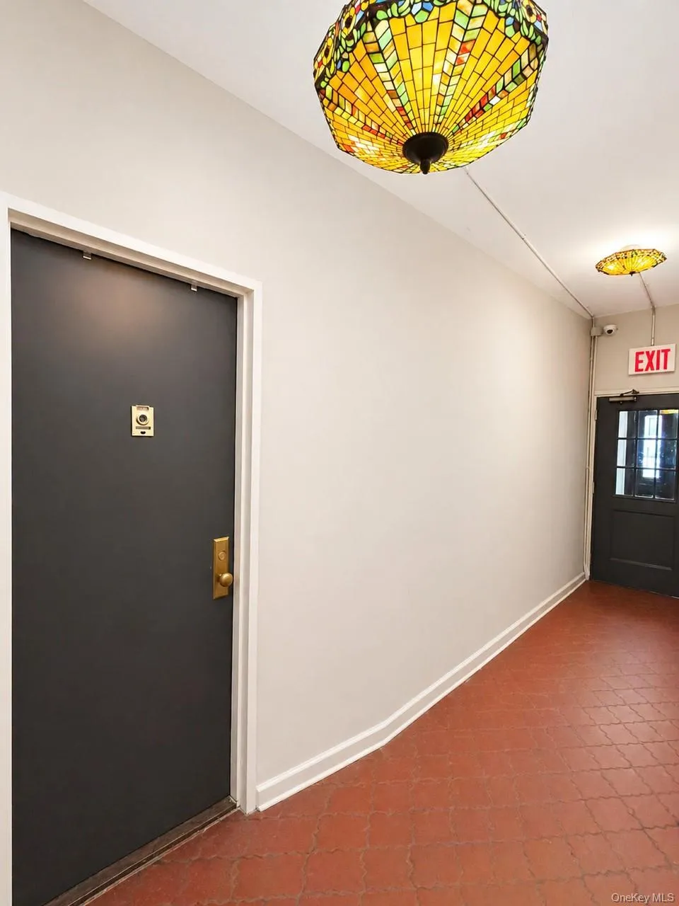 424 W 46th Street #1D New York (Manhattan), NY 10036