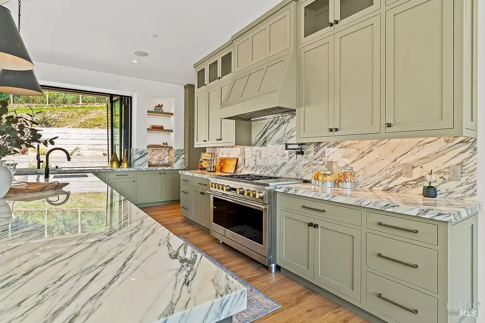 1099 Dry Creek Road Healdsburg, CA 95448