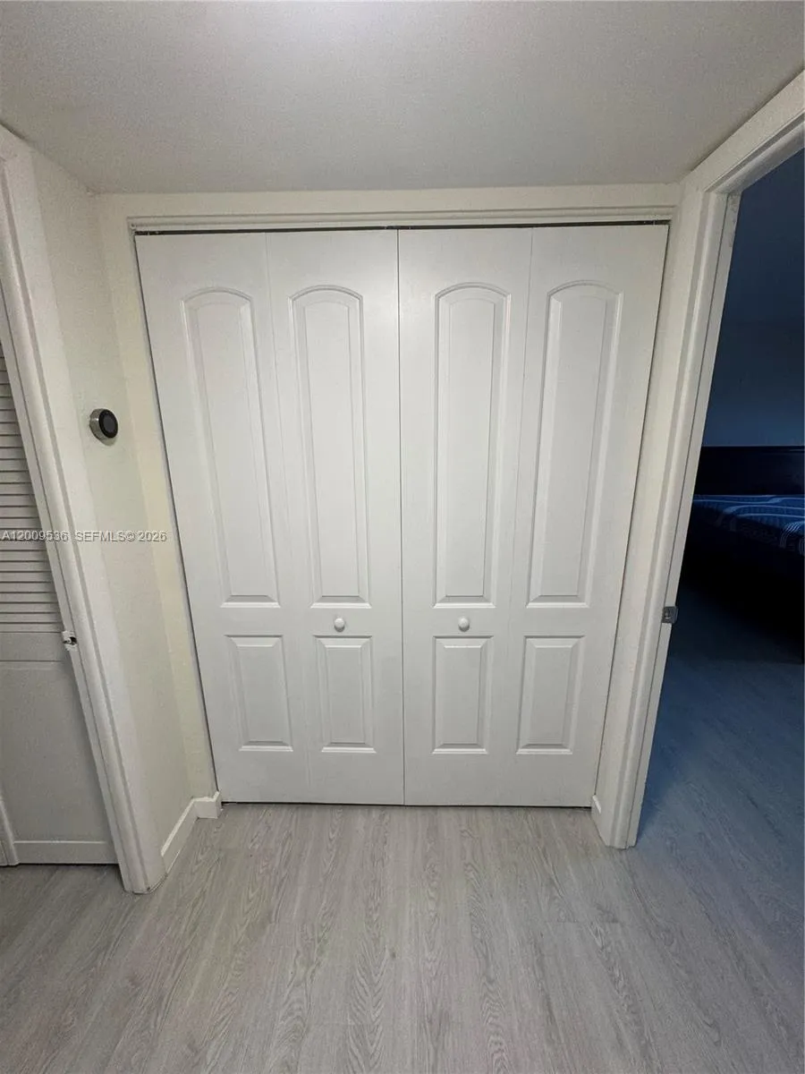 295 Jacaranda Dr #20 Plantation, FL 33324
