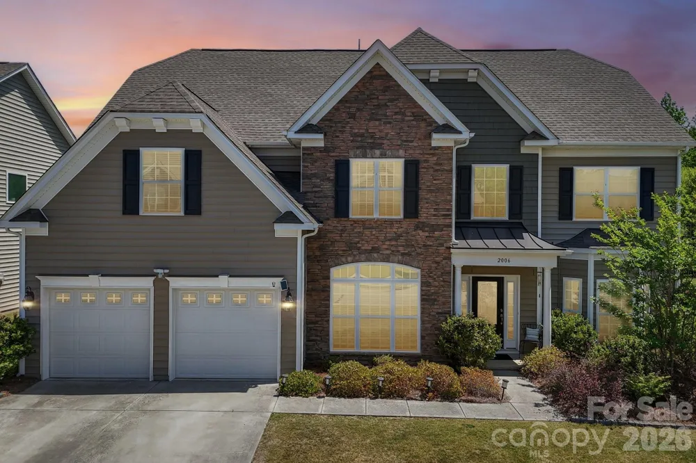 2006 Topaz Plaza Davidson, NC 28036