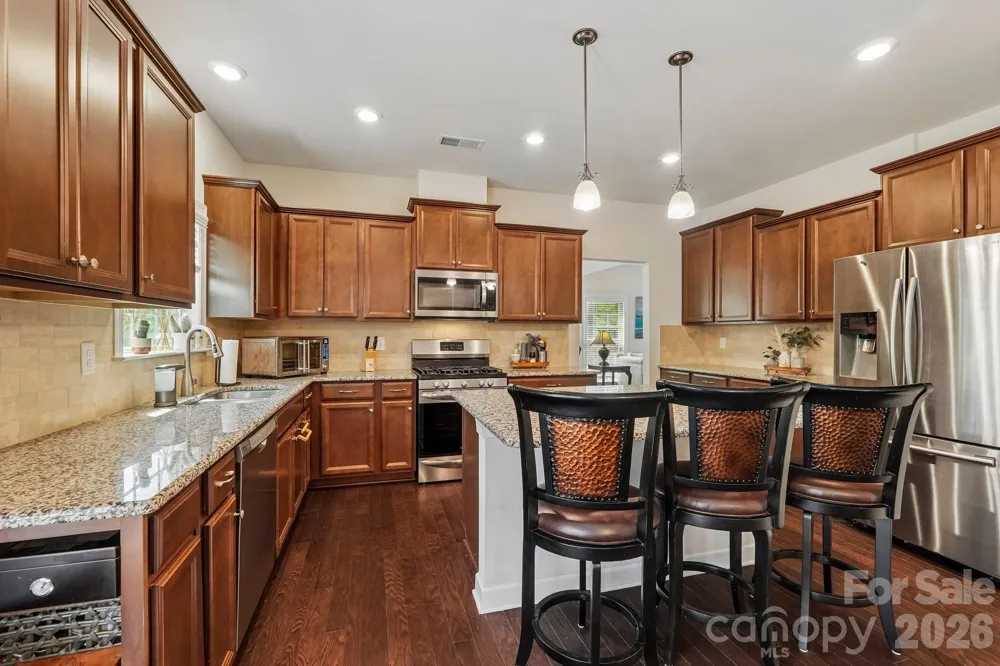 2006 Topaz Plaza Davidson, NC 28036