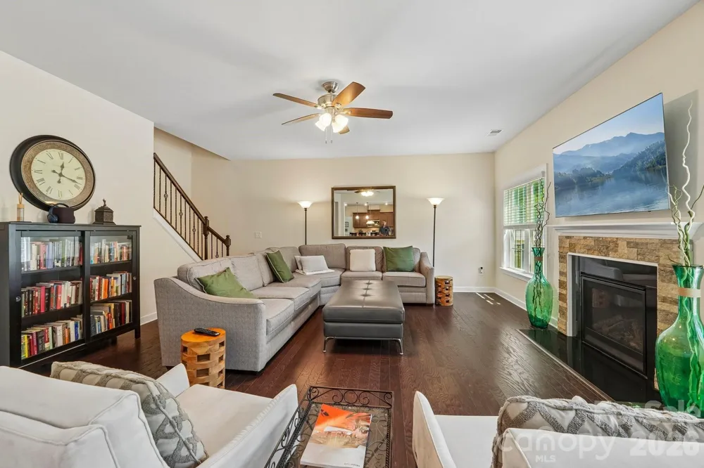 2006 Topaz Plaza Davidson, NC 28036