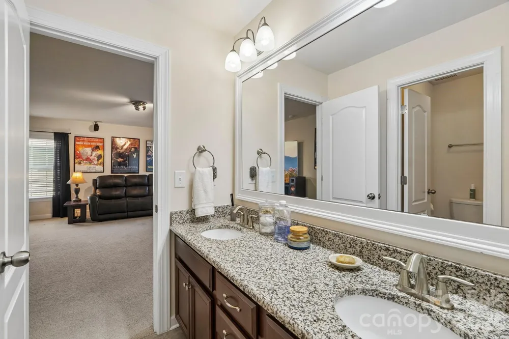 2006 Topaz Plaza Davidson, NC 28036