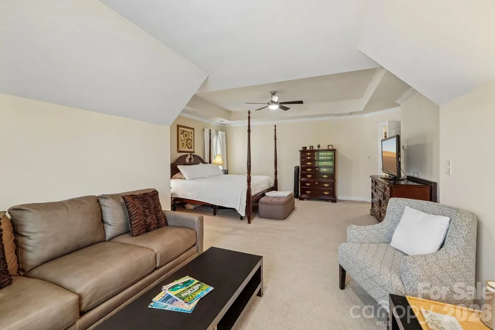 2006 Topaz Plaza Davidson, NC 28036