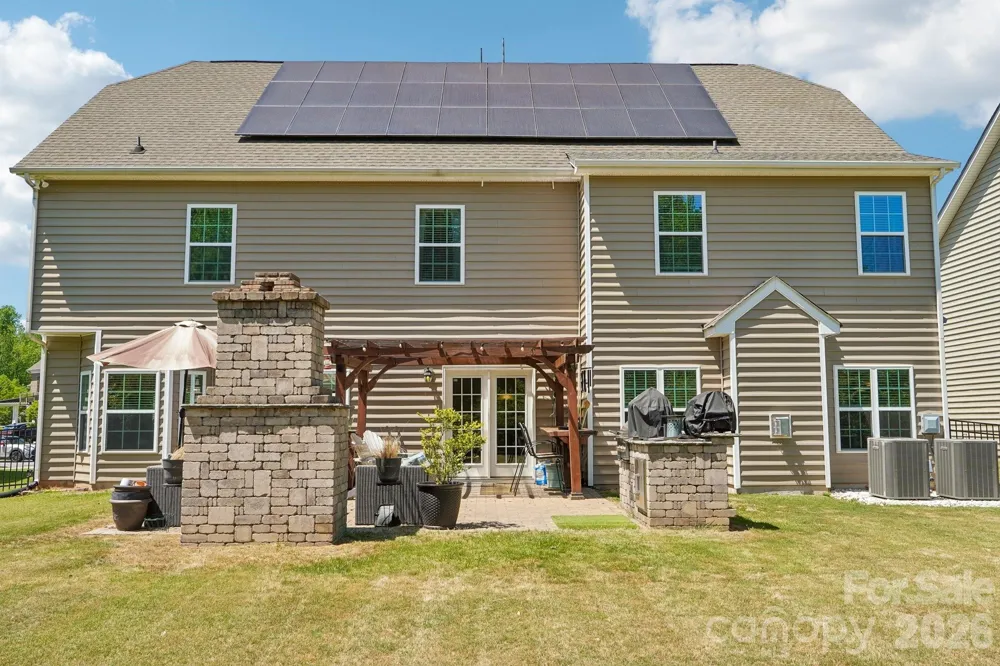 2006 Topaz Plaza Davidson, NC 28036